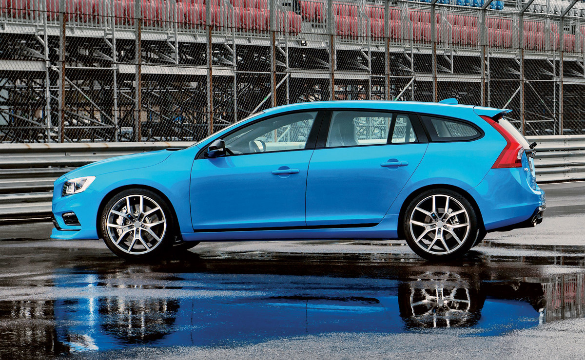 The Polestar V60 – Perfect Performance | International Property & Travel