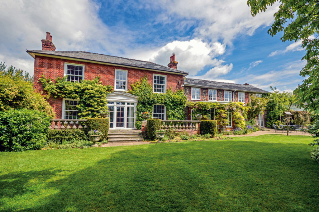 Six Gorgeous Equestrian Estates in the UK | International Property & Travel